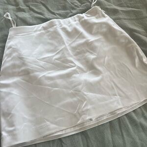 Abercrombie & Fitch Satin Mini Skirt size S. White.